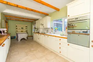 37 Halfpennygate RoadImage 14
