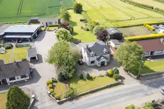 37 Halfpennygate RoadImage 37