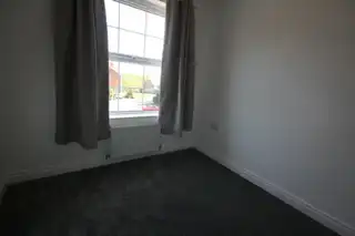 49 Glebe GardensImage 9