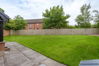 6 Waringfield CrescentImage 29