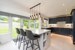 6 Waringfield CrescentImage 10