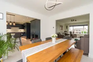 6 Waringfield CrescentImage 9