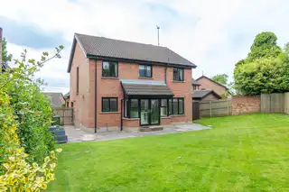 6 Waringfield CrescentImage 33