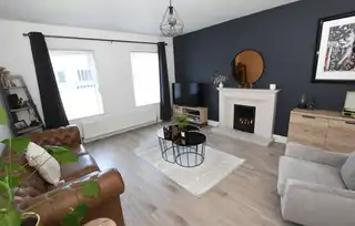 4 Laurelvale GroveImage 4
