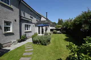 4 Laurelvale GroveImage 35