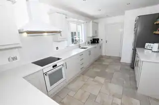 4 Laurelvale GroveImage 7