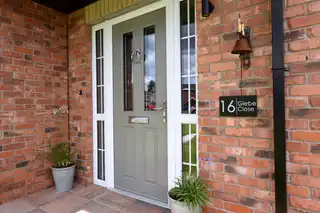 16 Glebe CloseImage 2