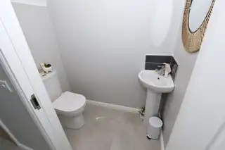 16 Glebe CloseImage 14
