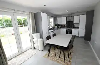 16 Glebe CloseImage 12