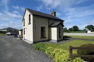 31 Hillsborough RoadImage 18