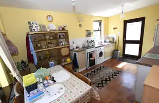 31 Hillsborough RoadImage 5