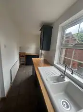 3 Burneys MewsImage 7