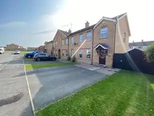 10 Rocksfield CloseImage 2