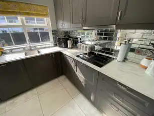 10 Rocksfield CloseImage 8
