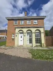Image 1 for 38 Demesne Crescent