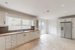 1 Strangford ParkImage 23