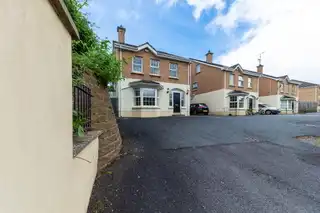 1 Strangford ParkImage 4