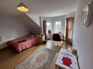 21 Eglantine GardensImage 6