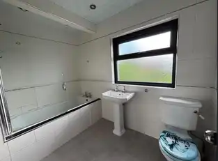 25A Parkmount CrescentImage 14