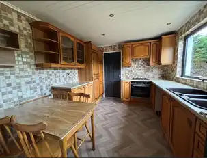 25A Parkmount CrescentImage 6