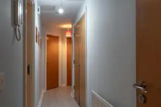 Apartment 29 Luna BuildingImage 6