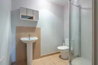 Apartment 29 Luna BuildingImage 17