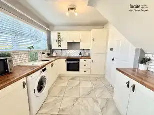 43 Northland DriveImage 8