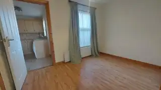 3 Dean Swift MewsImage 4