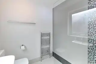 20 Lichfield AvenueImage 16
