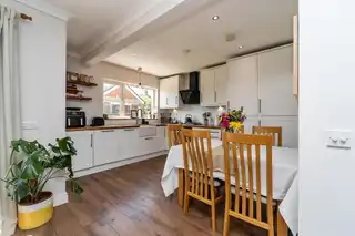 6 Orby GardensImage 9