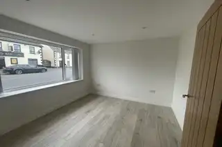 48 Main StreetImage 4
