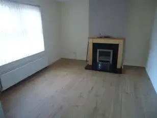32 Baragh GardensImage 2