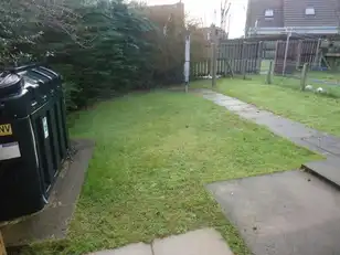 32 Baragh GardensImage 15