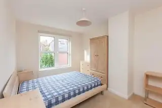 2 Wellington Park MewsImage 8