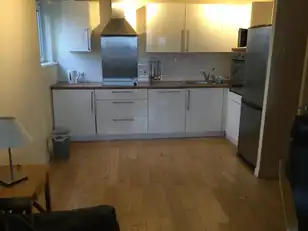 11A Ferndale HouseImage 2