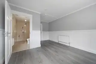 18 BurnbankImage 28