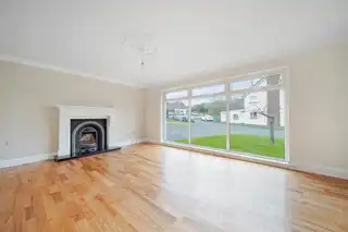 18 BurnbankImage 8