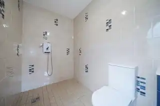 18 BurnbankImage 30