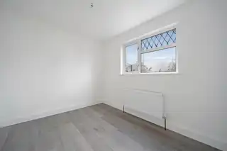 18 BurnbankImage 40