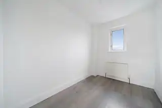 18 BurnbankImage 35