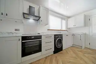 9 Rathmore CourtImage 9