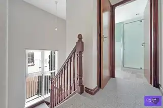18 Aloha ViewImage 18