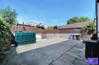 18 Aloha ViewImage 32