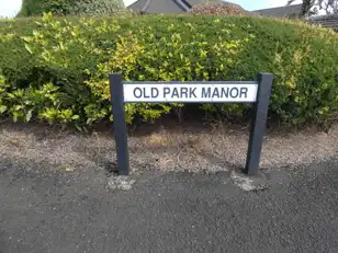 33 Old Park ManorImage 3