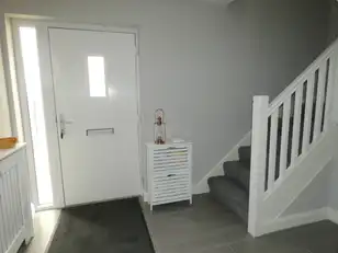 5 Mcarthur PlaceImage 4