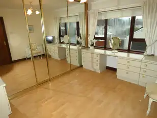 3 Meadow ViewImage 22