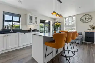 36 CastlegateImage 8