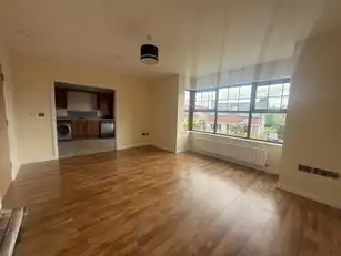 15 Westbourne ManorImage 5