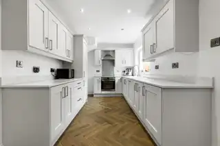 20 Craiglea GardensImage 6