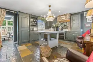 4 Church RoadImage 8